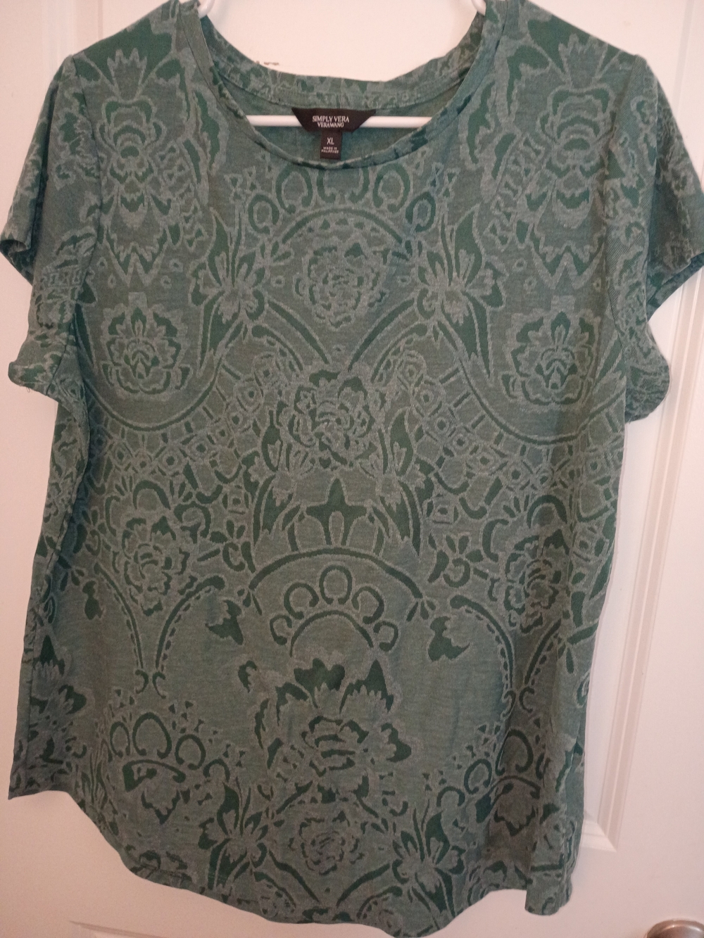 Simply Vera Vera Wang Green Floral Jacquard Short Sleeve Top